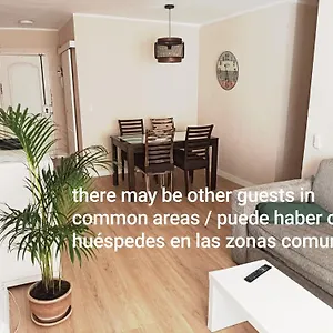 Séjour chez l'habitant En Compartido Delicias Cerca Del Mar, Aeropuerto, Ave Y Metro
