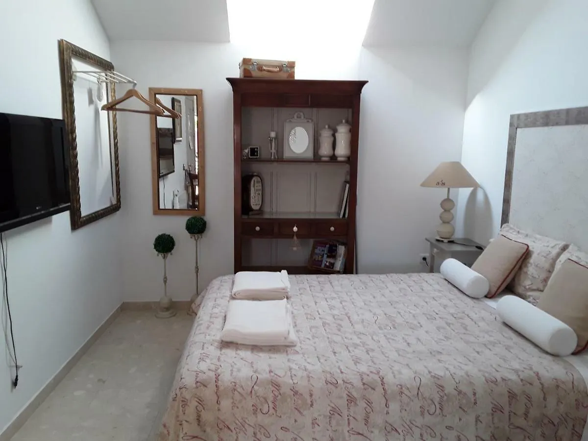 Estudio Fabiola Centro 12-Ma Malaga 0*,  Spain